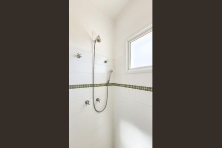 Casa de condomínio à venda com 230m², 4 quartos e 3 vagasBanheiro Suite 3