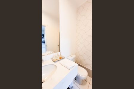 Casa de condomínio à venda com 230m², 4 quartos e 3 vagasBanheiro Suite 4