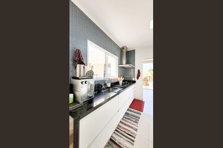 Casa de condomínio à venda com 230m², 4 quartos e 3 vagasCozinha