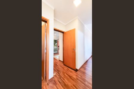 Casa de condomínio à venda com 230m², 4 quartos e 3 vagasBanheiro Suíte 1