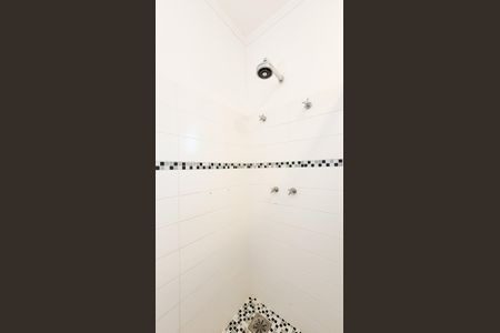 Casa de condomínio à venda com 230m², 4 quartos e 3 vagasBanheiro Suite 2