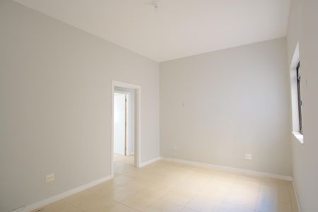 Apartamento à venda com 82m², 2 quartos e sem vagaSala