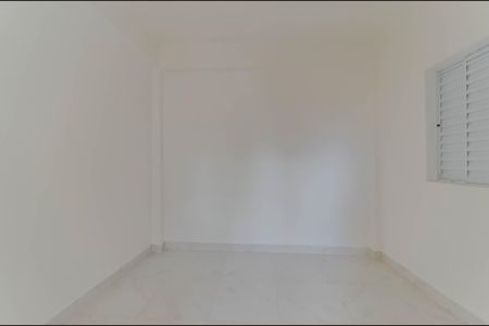 Apartamento para alugar com 130m², 3 quartos e sem vaga Apartamento para alugar com 130m², 3 quartos e sem vagaQuarto de Serviço