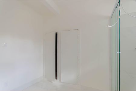 Apartamento para alugar com 130m², 3 quartos e sem vaga Apartamento para alugar com 130m², 3 quartos e sem vagaBanheiro