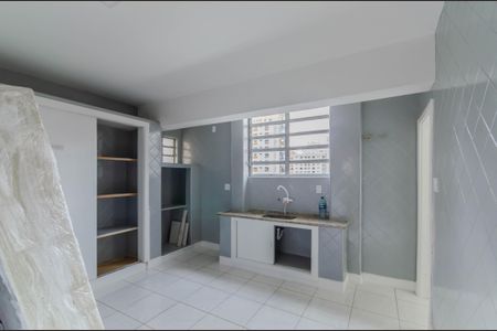 Apartamento para alugar com 130m², 3 quartos e sem vaga Apartamento para alugar com 130m², 3 quartos e sem vagaCozinha