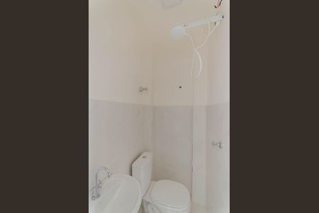 Apartamento para alugar com 130m², 3 quartos e sem vaga Apartamento para alugar com 130m², 3 quartos e sem vagaBanheiro de serviço