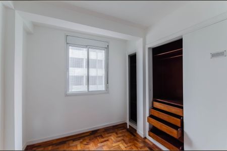 Apartamento para alugar com 130m², 3 quartos e sem vaga Apartamento para alugar com 130m², 3 quartos e sem vagaQuarto 1