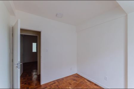 Apartamento para alugar com 130m², 3 quartos e sem vaga Apartamento para alugar com 130m², 3 quartos e sem vagaQuarto 2