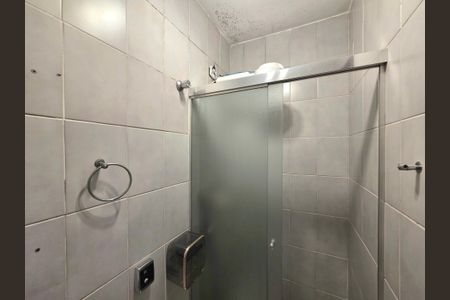 Casa à venda com 300m², 4 quartos e 2 vagasBanheiro da Suíte
