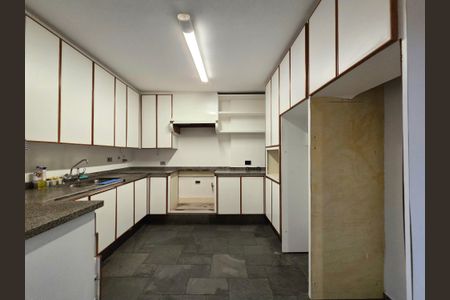 Casa à venda com 300m², 4 quartos e 2 vagasCozinha