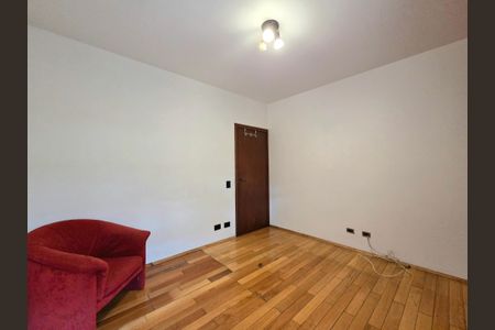 Casa à venda com 300m², 4 quartos e 2 vagasQuarto 2