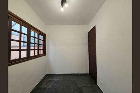 Casa à venda com 300m², 4 quartos e 2 vagasSuíte