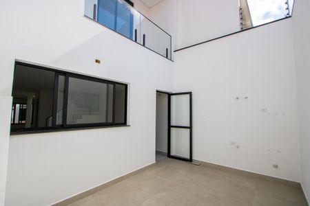 Casa à venda com 230m², 3 quartos e 4 vagas Casa à venda com 230m², 3 quartos e 4 vagasÁrea de serviço