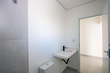 Casa à venda com 230m², 3 quartos e 4 vagas Casa à venda com 230m², 3 quartos e 4 vagasBanheiro da Suíte 1