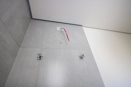 Casa à venda com 230m², 3 quartos e 4 vagas Casa à venda com 230m², 3 quartos e 4 vagasBanheiro da Suíte 1