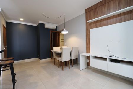 Apartamento para alugar com 75m², 2 quartos e 1 vagaSala