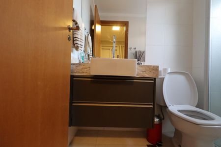 Apartamento para alugar com 75m², 2 quartos e 1 vagaBanheiro Banheiro da Suíte 2