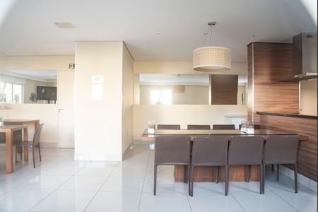 Apartamento à venda com 61m², 2 quartos e 1 vagaÁrea comum - Churrasqueira