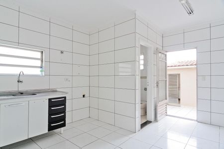 Casa à venda com 405m², 2 quartos e 4 vagasCozinha