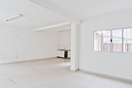 Casa à venda com 405m², 2 quartos e 4 vagasEdícula