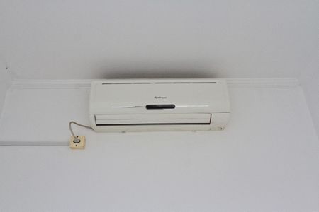 Casa à venda com 405m², 2 quartos e 4 vagasSuíte