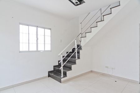 Casa à venda com 405m², 2 quartos e 4 vagasSala