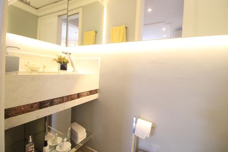 Casa à venda com 186m², 3 quartos e 3 vagasLavabo