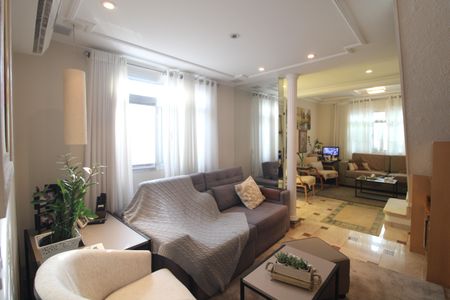 Sala de casa à venda com 3 quartos, 186m² em Vila Anhanguera, São Paulo