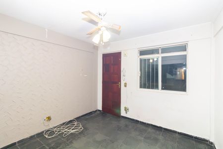 Sala de apartamento para alugar com 2 quartos, 44m² em Itaquera, São Paulo