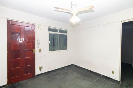 Sala de apartamento para alugar com 2 quartos, 44m² em Itaquera, São Paulo