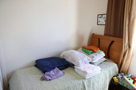 Quarto 1 de apartamento à venda com 3 quartos, 80m² em Santa Cruz Industrial, Contagem