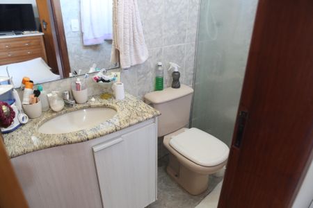 Apartamento à venda com 80m², 3 quartos e 1 vagaBanheiro Social