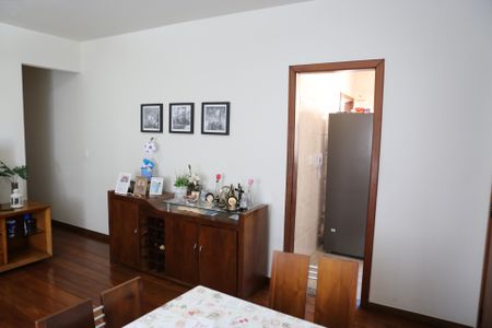 Sala de apartamento à venda com 3 quartos, 86m² em Santa Cruz Industrial, Contagem