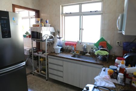 Apartamento à venda com 86m², 3 quartos e 2 vagasCozinha