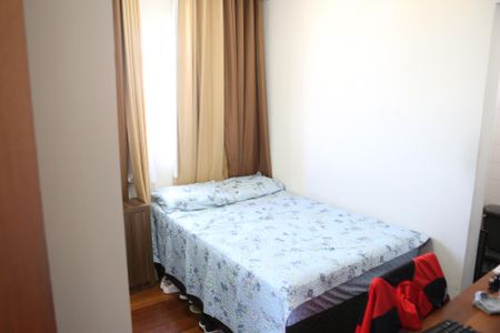 Apartamento à venda com 86m², 3 quartos e 2 vagasQuarto 2