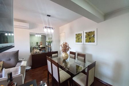 Apartamento à venda com 109m², 3 quartos e 1 vagaSala de Jantar