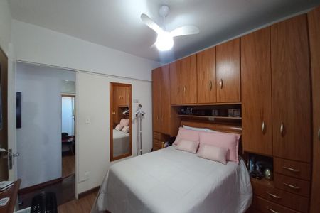 Apartamento à venda com 109m², 3 quartos e 1 vagaQuarto 2