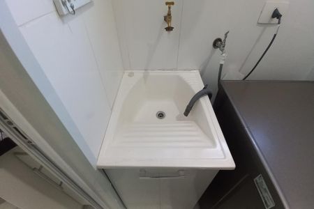 Apartamento à venda com 109m², 3 quartos e 1 vagaÁrea de Serviço