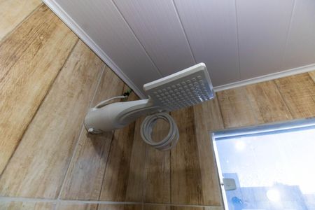 Chuveiro  de kitnet/studio para alugar com 1 quarto, 23m² em Piratininga, Niterói