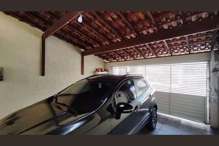 Casa à venda com 150m², 2 quartos e 2 vagasGaragem
