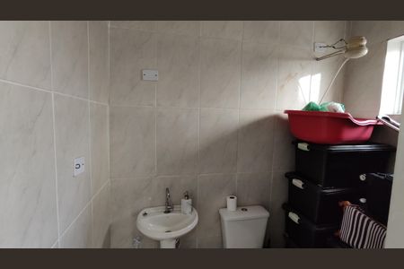 Casa à venda com 150m², 2 quartos e 2 vagasBanheiro de Serviço