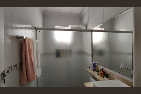 Casa à venda com 150m², 2 quartos e 2 vagasBanheiro