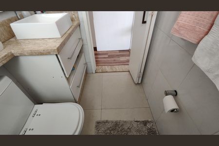 Casa à venda com 150m², 2 quartos e 2 vagasBanheiro