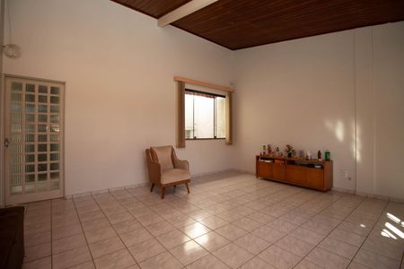 Casa para alugar com 400m², 6 quartos e 2 vagas Casa para alugar com 400m², 6 quartos e 2 vagasSala 2