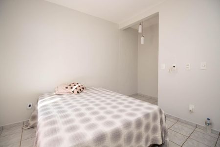 Casa para alugar com 400m², 6 quartos e 2 vagas Casa para alugar com 400m², 6 quartos e 2 vagasQuarto 4