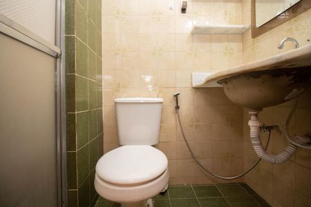 Casa para alugar com 400m², 6 quartos e 2 vagas Casa para alugar com 400m², 6 quartos e 2 vagasBanheiro Social