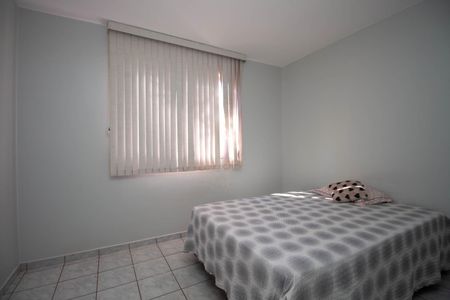 Casa para alugar com 400m², 6 quartos e 2 vagas Casa para alugar com 400m², 6 quartos e 2 vagasQuarto 4