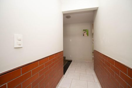 Casa para alugar com 400m², 6 quartos e 2 vagas Casa para alugar com 400m², 6 quartos e 2 vagasCorredor