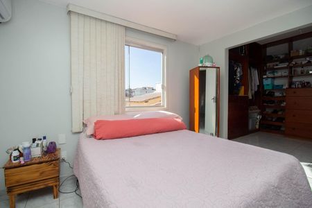 Casa para alugar com 400m², 6 quartos e 2 vagas Casa para alugar com 400m², 6 quartos e 2 vagasSuíte