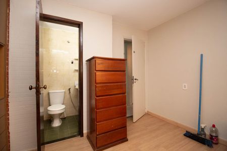 Casa para alugar com 400m², 6 quartos e 2 vagas Casa para alugar com 400m², 6 quartos e 2 vagasQuarto 1